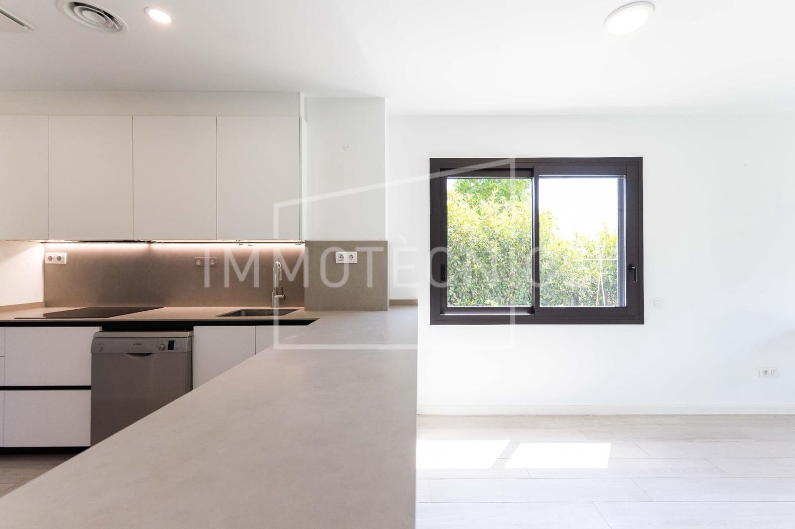 4 Zimmer Apartment zu verkaufen in L'Ametlla del Valles mit Pool Garage - 490.000 € (Ref: 9904132)