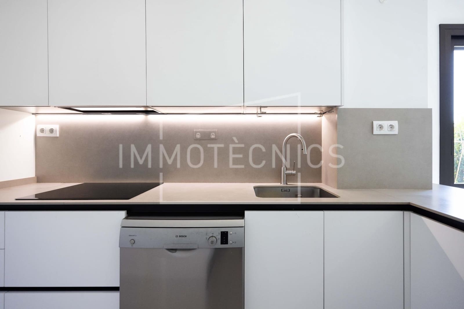 4 Zimmer Apartment zu verkaufen in L'Ametlla del Valles mit Pool Garage - 490.000 € (Ref: 9904132)
