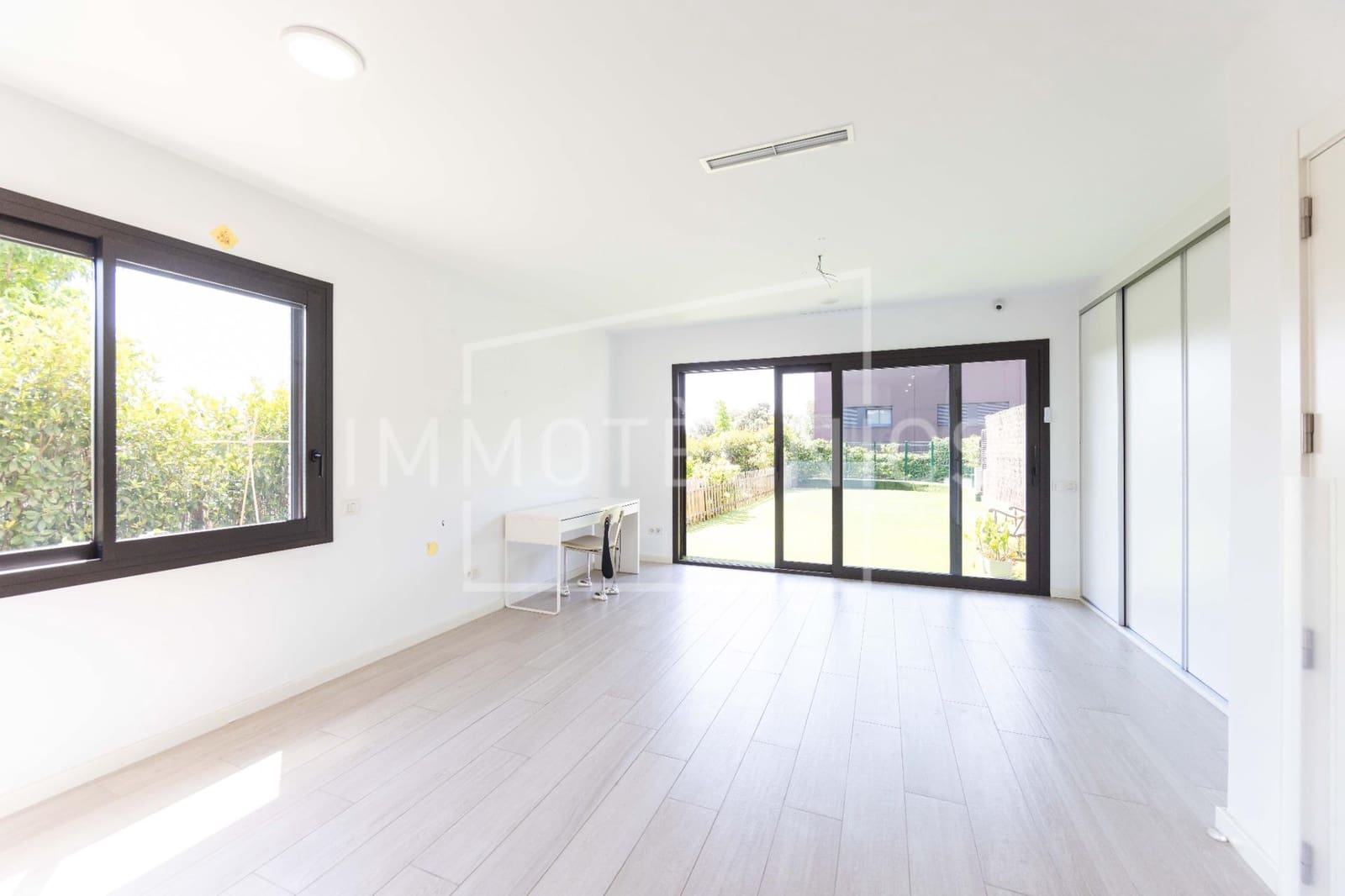 4 Zimmer Apartment zu verkaufen in L'Ametlla del Valles mit Pool Garage - 490.000 € (Ref: 9904132)
