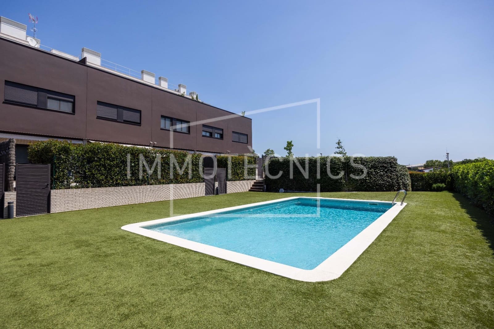 4 Zimmer Apartment zu verkaufen in L'Ametlla del Valles mit Pool Garage - 490.000 € (Ref: 9904132)