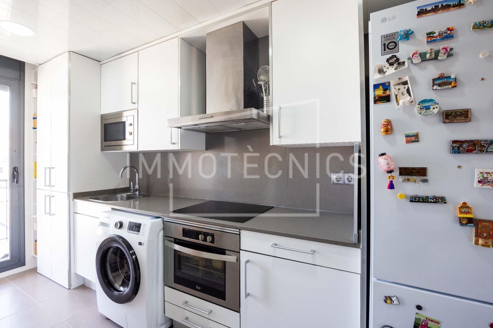 3 bedroom Apartment for sale in Terrassa with garage - € 278,000 (Ref: 9920560)