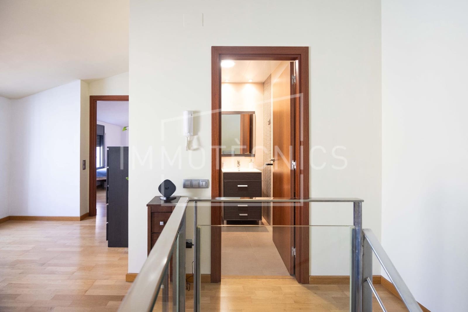 3 bedroom Apartment for sale in Terrassa with garage - € 278,000 (Ref: 9920560)
