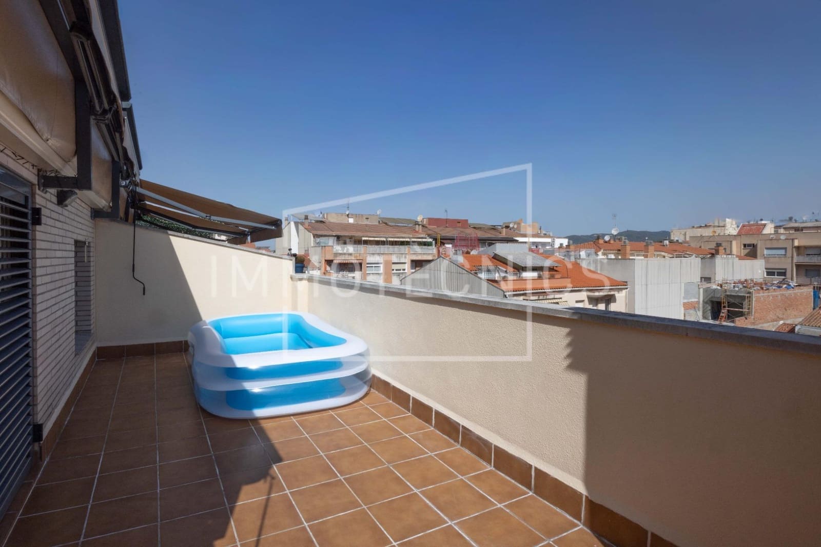 3 bedroom Apartment for sale in Terrassa with garage - € 278,000 (Ref: 9920560)