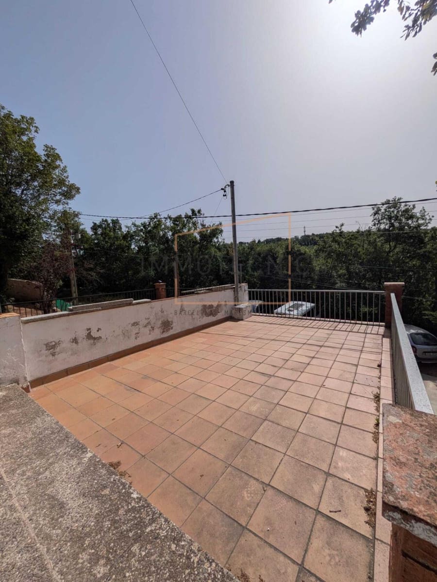 3 bedroom Finca/Country House for sale in Moia with garage - € 198,000 (Ref: 9920561)
