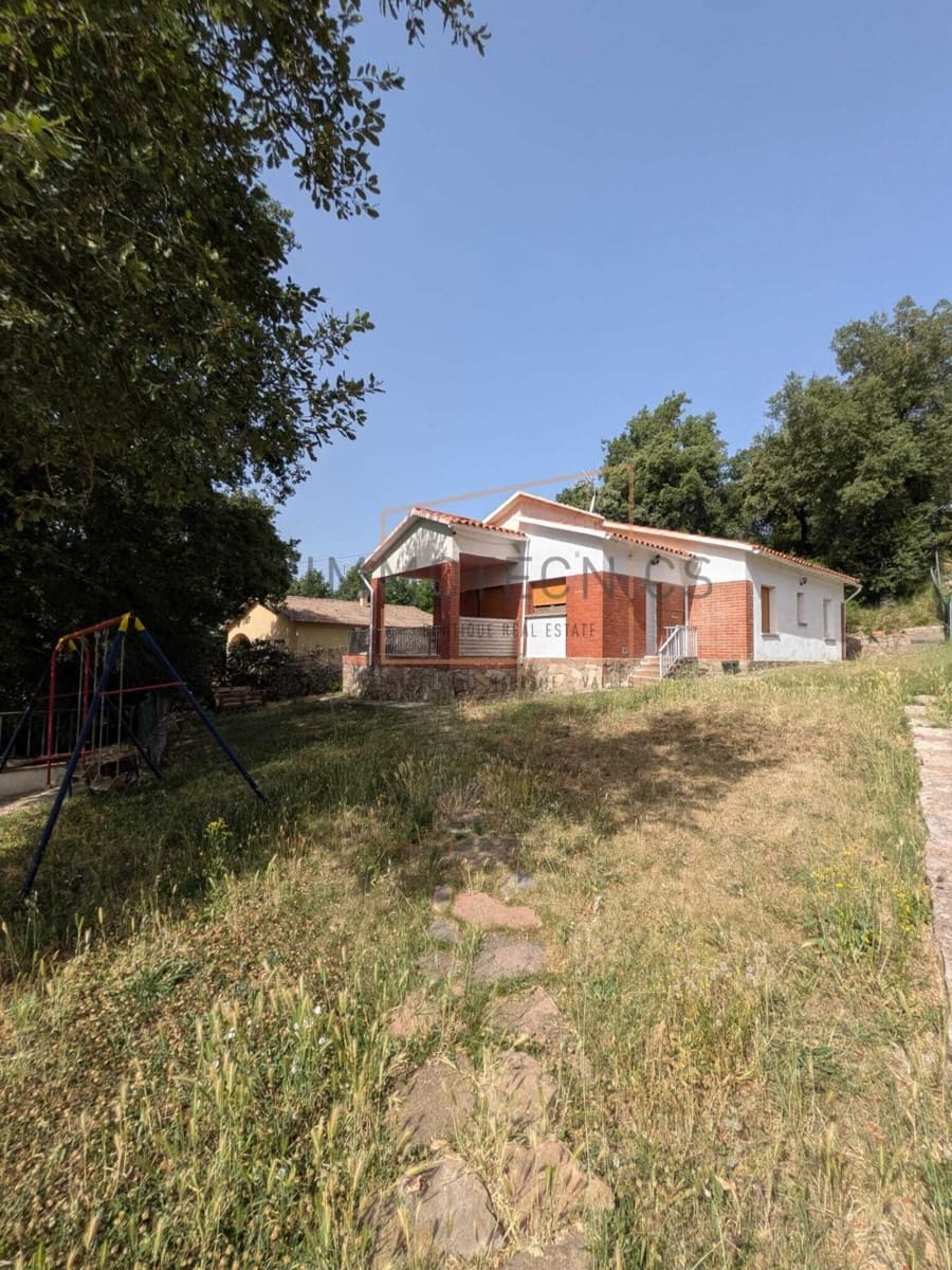 3 bedroom Finca/Country House for sale in Moia with garage - € 198,000 (Ref: 9920561)