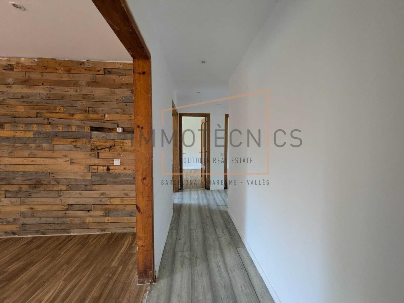3 bedroom Finca/Country House for sale in Moia with garage - € 198,000 (Ref: 9920561)
