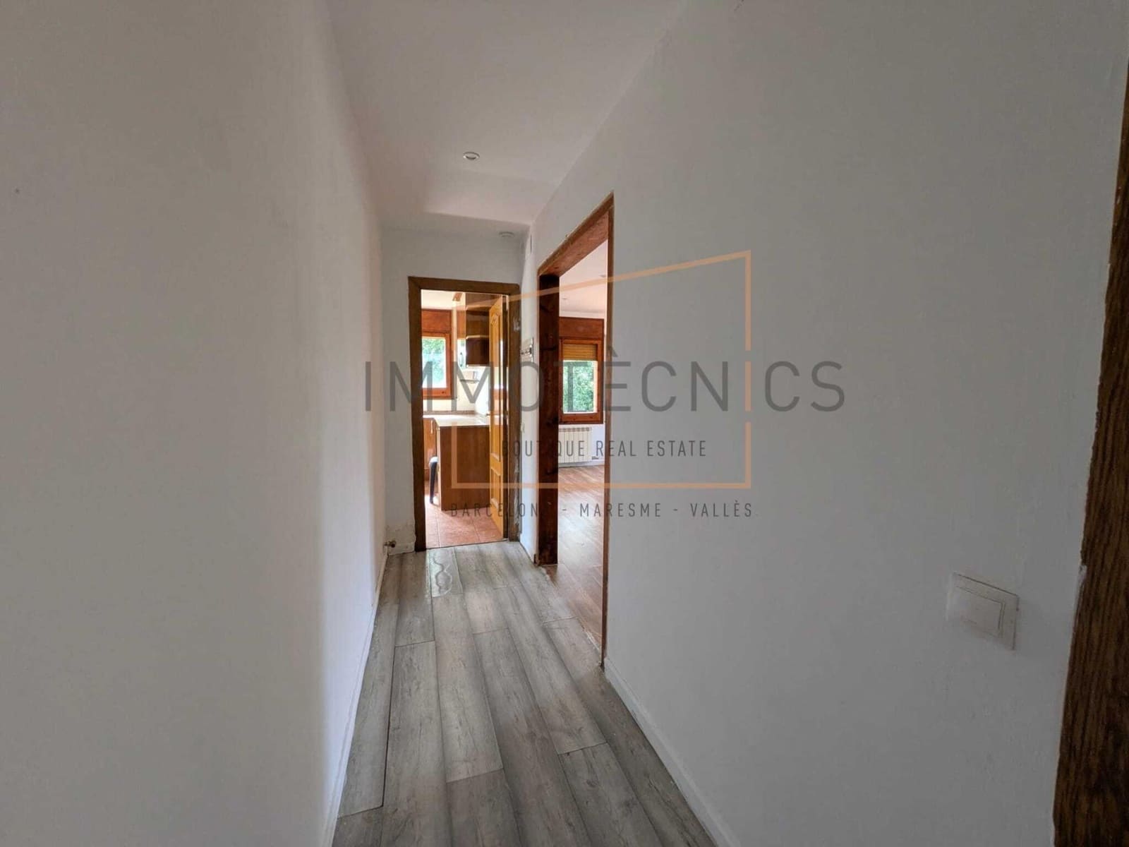 3 bedroom Finca/Country House for sale in Moia with garage - € 198,000 (Ref: 9920561)