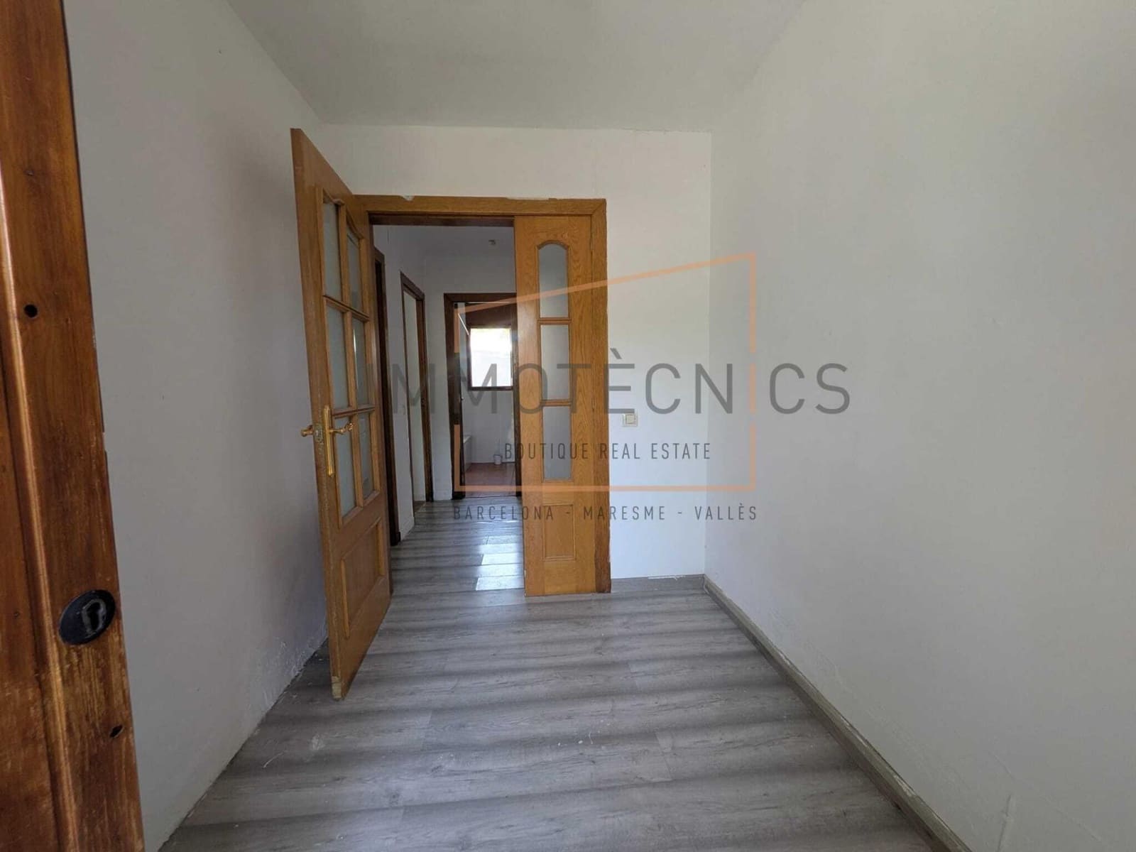 3 bedroom Finca/Country House for sale in Moia with garage - € 198,000 (Ref: 9920561)