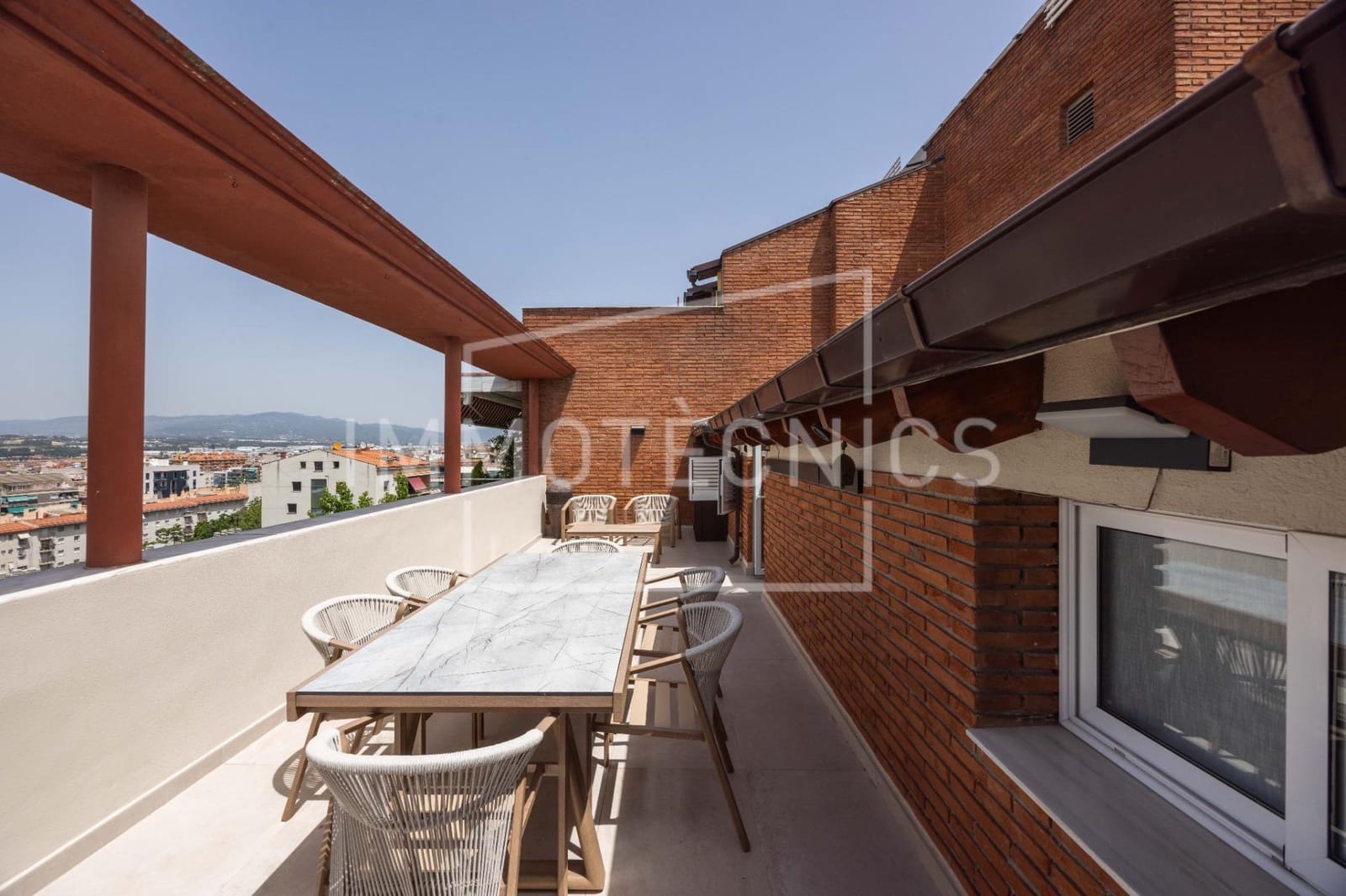 3 bedroom Penthouse for sale in Granollers with pool garage - € 619,000 (Ref: 9922441)