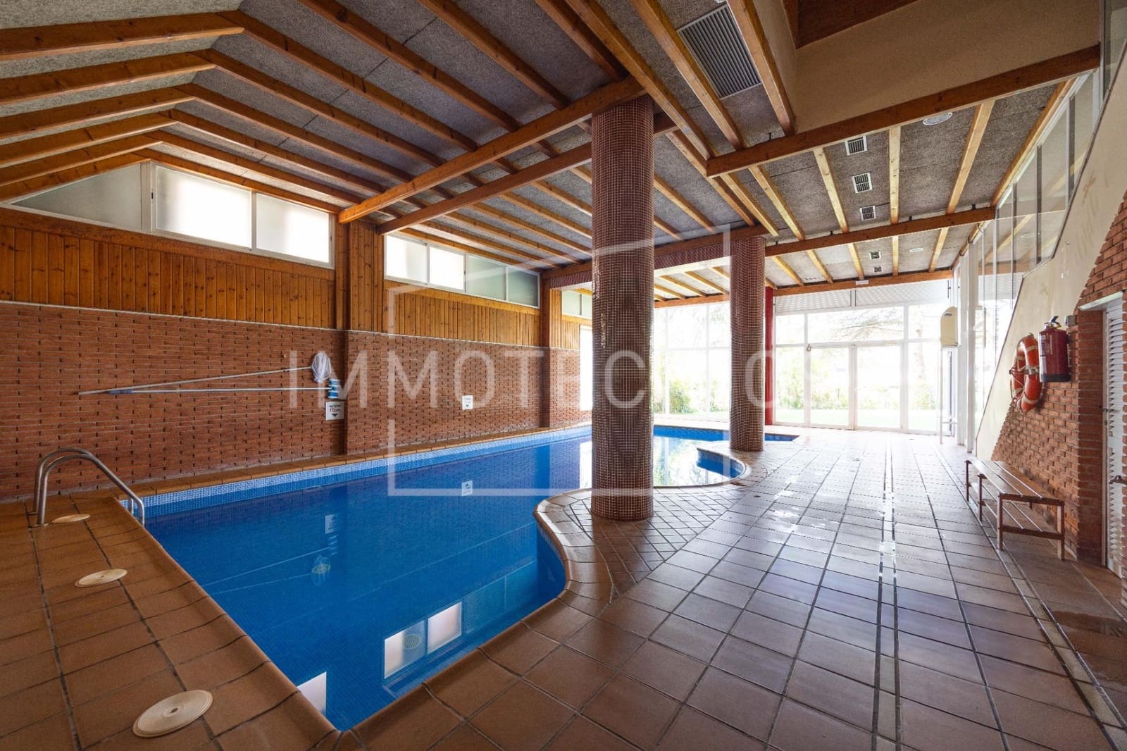 3 bedroom Penthouse for sale in Granollers with pool garage - € 619,000 (Ref: 9922441)