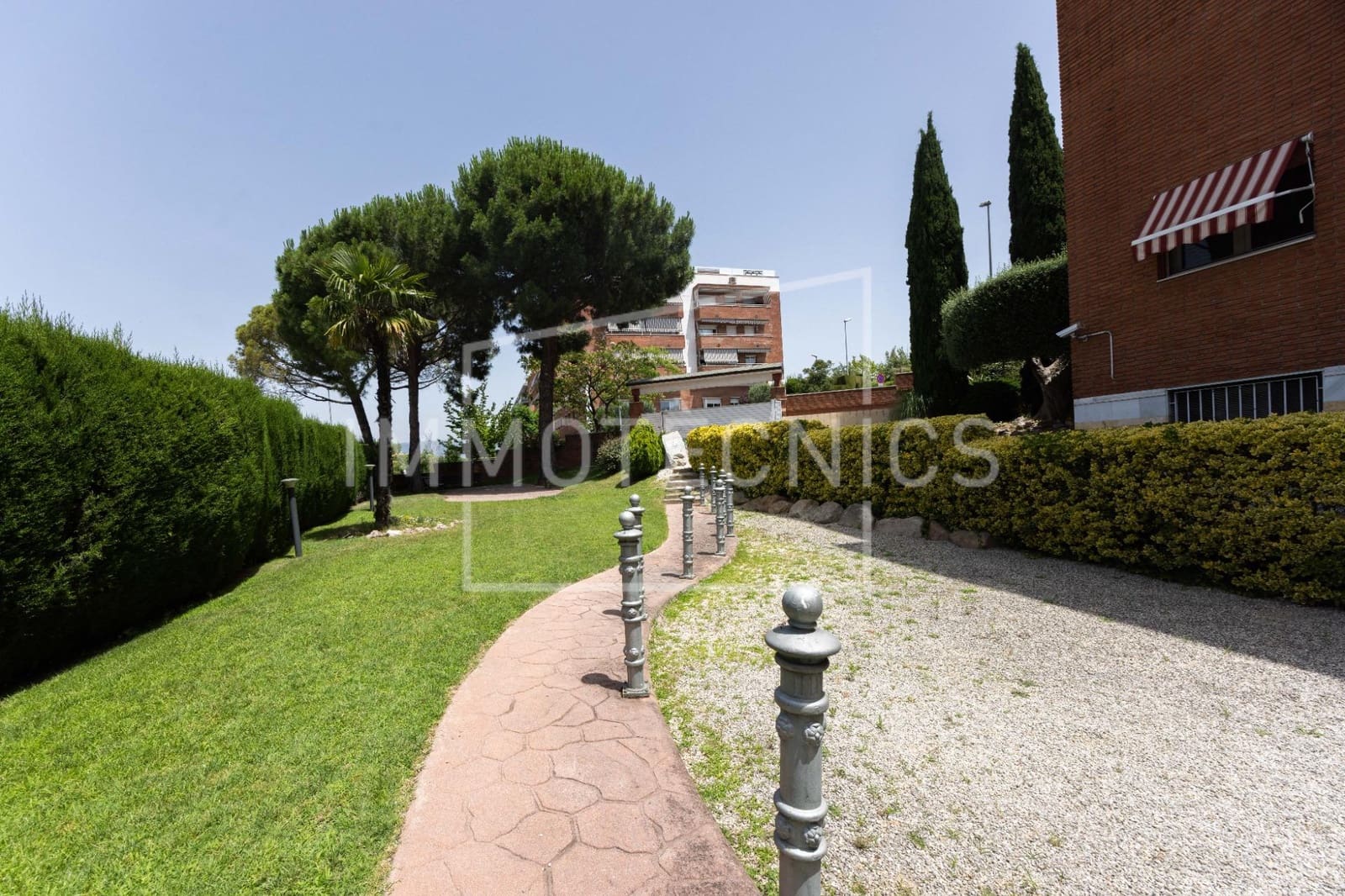 3 bedroom Penthouse for sale in Granollers with pool garage - € 619,000 (Ref: 9922441)