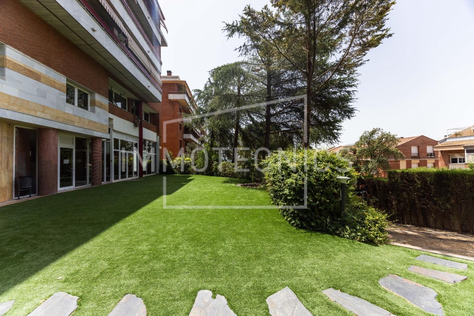 3 bedroom Penthouse for sale in Granollers with pool garage - € 619,000 (Ref: 9922441)
