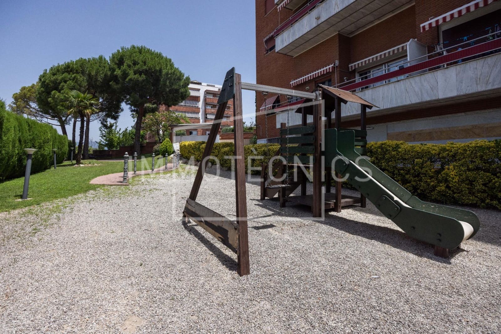 3 bedroom Penthouse for sale in Granollers with pool garage - € 619,000 (Ref: 9922441)