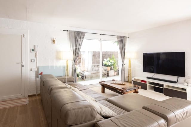 4 chambre Appartement à vendre à Caldes d'Estrac - 325 000 € (Ref: 9922442)