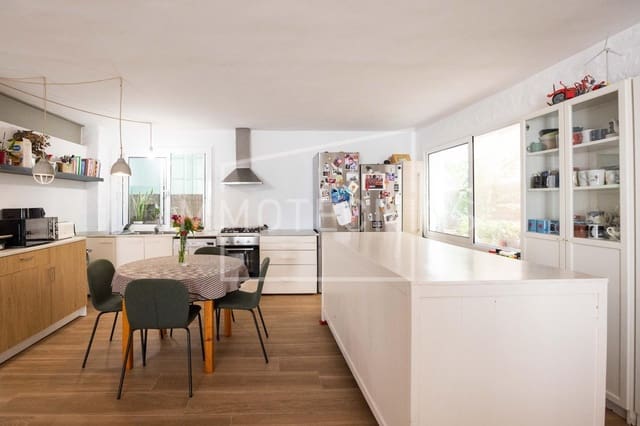 4 chambre Appartement à vendre à Caldes d'Estrac - 325 000 € (Ref: 9922442)