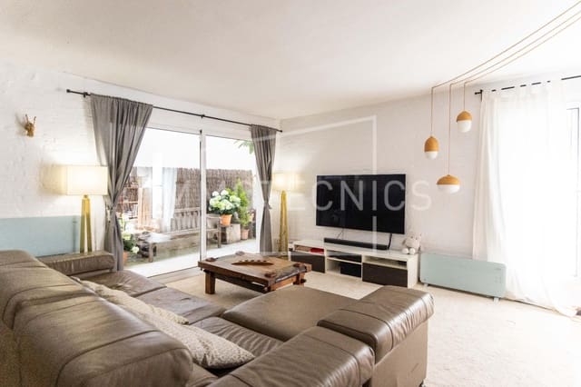 4 chambre Appartement à vendre à Caldes d'Estrac - 325 000 € (Ref: 9922442)