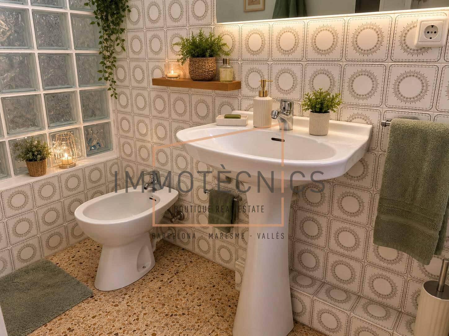 3 soverom Penthouse til salgs i Pineda de Mar med garasje - € 250 000 (Ref: 9954342)