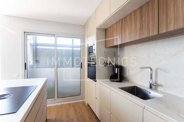 3 soverom Leilighet til salgs i Les Franqueses del Vallès med garasje - € 440 000 (Ref: 9954343)