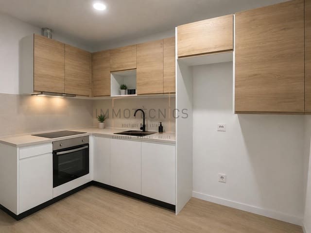 3 bedroom Apartment for sale in Granollers - € 265,000 (Ref: 9958095)