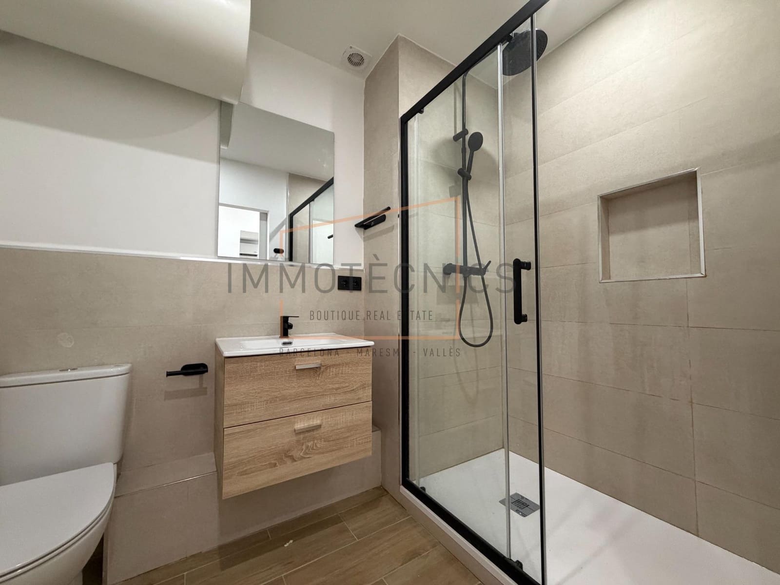 3 bedroom Apartment for sale in Granollers - € 265,000 (Ref: 9958095)