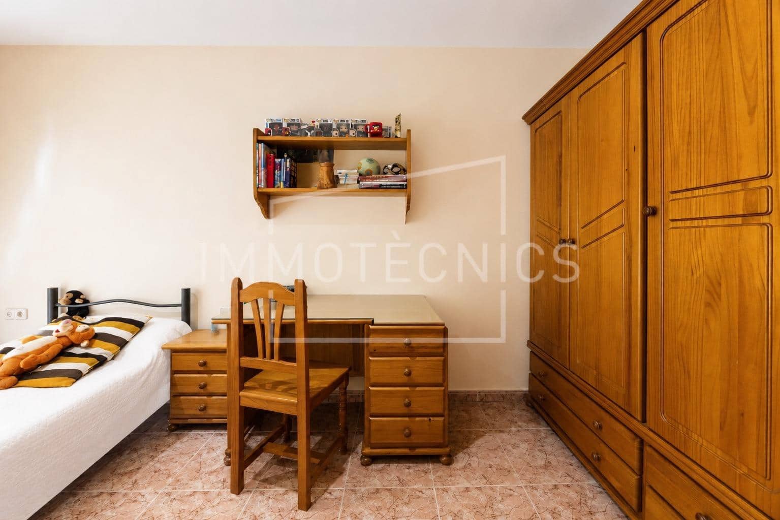 4 soveværelse Byhus til salg i Canet de Mar med garage - € 465.000 (Ref: 9966738)