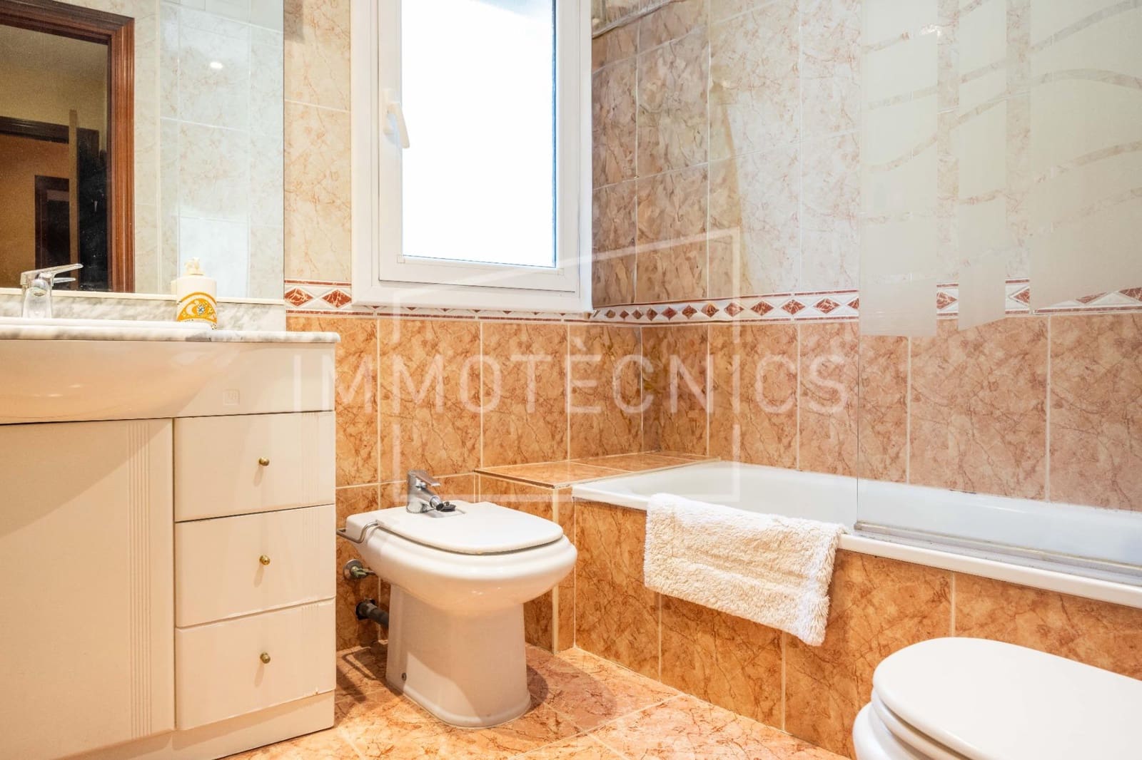 4 soveværelse Byhus til salg i Canet de Mar med garage - € 465.000 (Ref: 9966738)