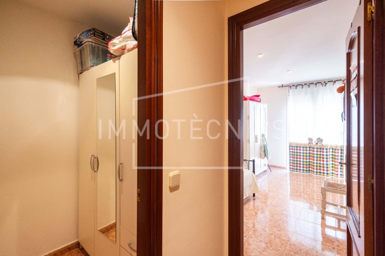 4 soveværelse Byhus til salg i Canet de Mar med garage - € 465.000 (Ref: 9966738)