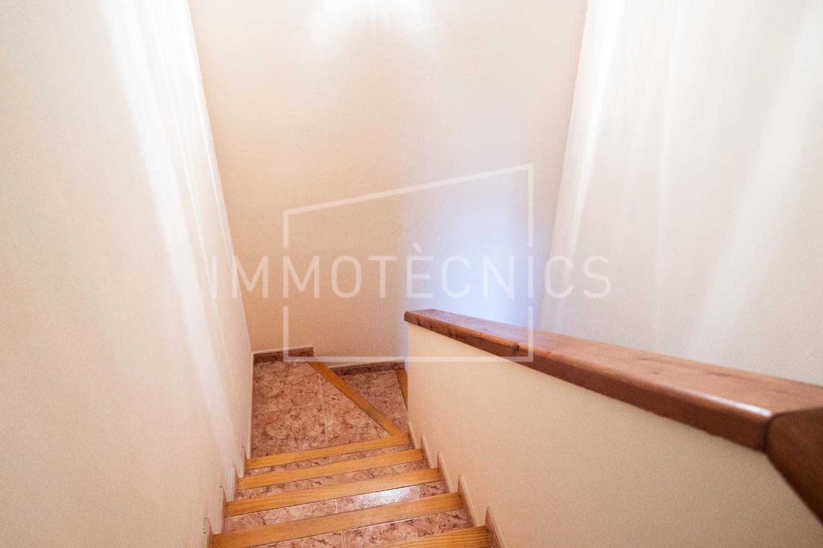 4 soveværelse Byhus til salg i Canet de Mar med garage - € 465.000 (Ref: 9966738)