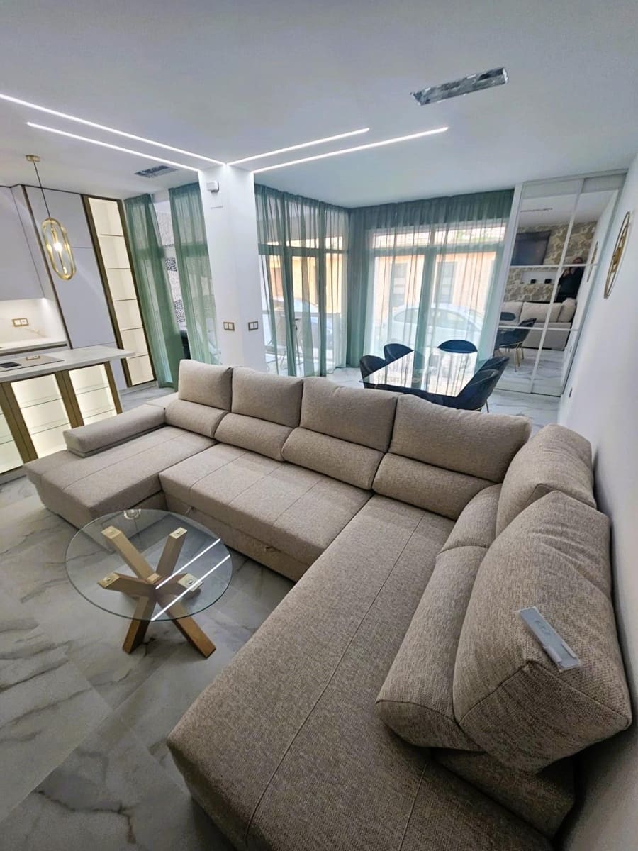 3 soveværelse Lejlighed til salg i Guardamar del Segura - € 347.000 (Ref: 9437864)