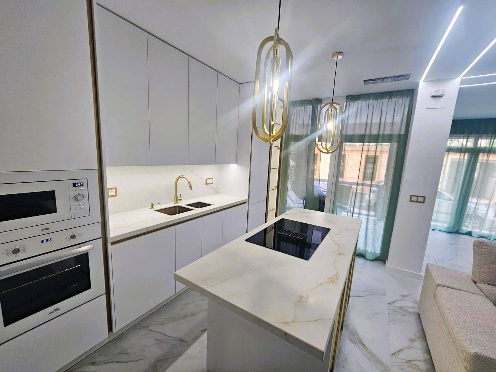 3 soveværelse Lejlighed til salg i Guardamar del Segura - € 347.000 (Ref: 9437864)