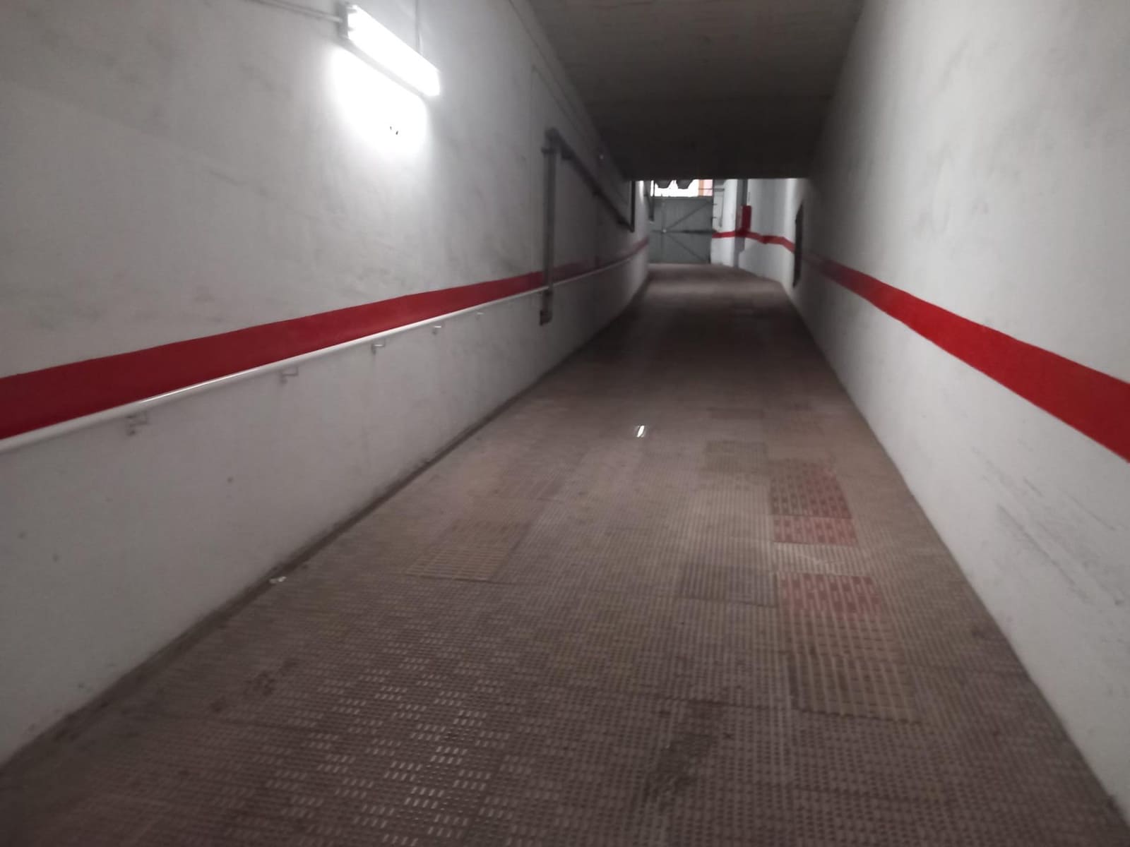 Garage for sale in Guardamar del Segura - € 23,000 (Ref: 9437866)