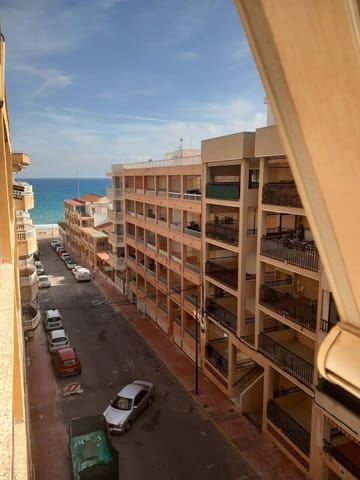 4 slaapkamer Appartement te huur in Guardamar del Segura - € 1.100 (Ref: 9437867)