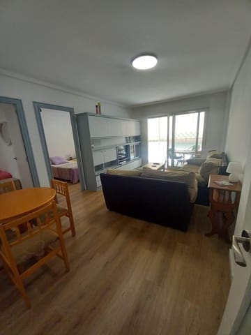 4 slaapkamer Appartement te huur in Guardamar del Segura - € 1.100 (Ref: 9437867)