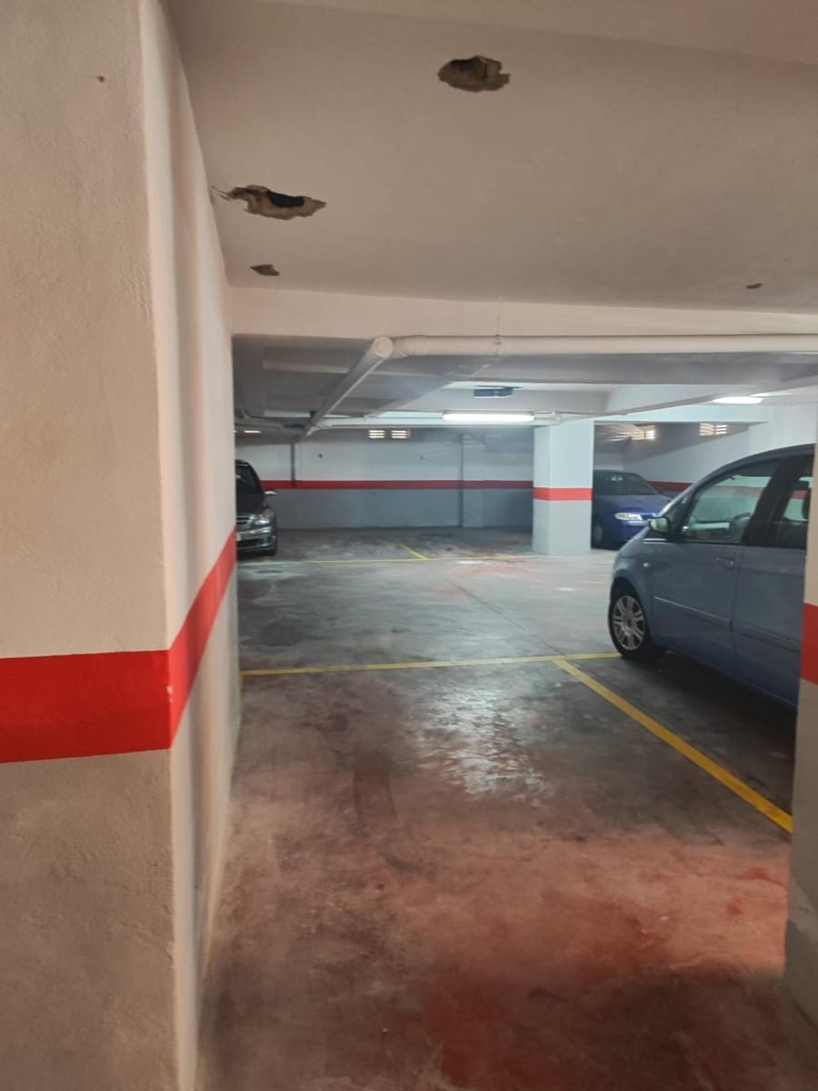 Garaje en Torrevieja en venta - 15.500 € (Ref: 9437869)