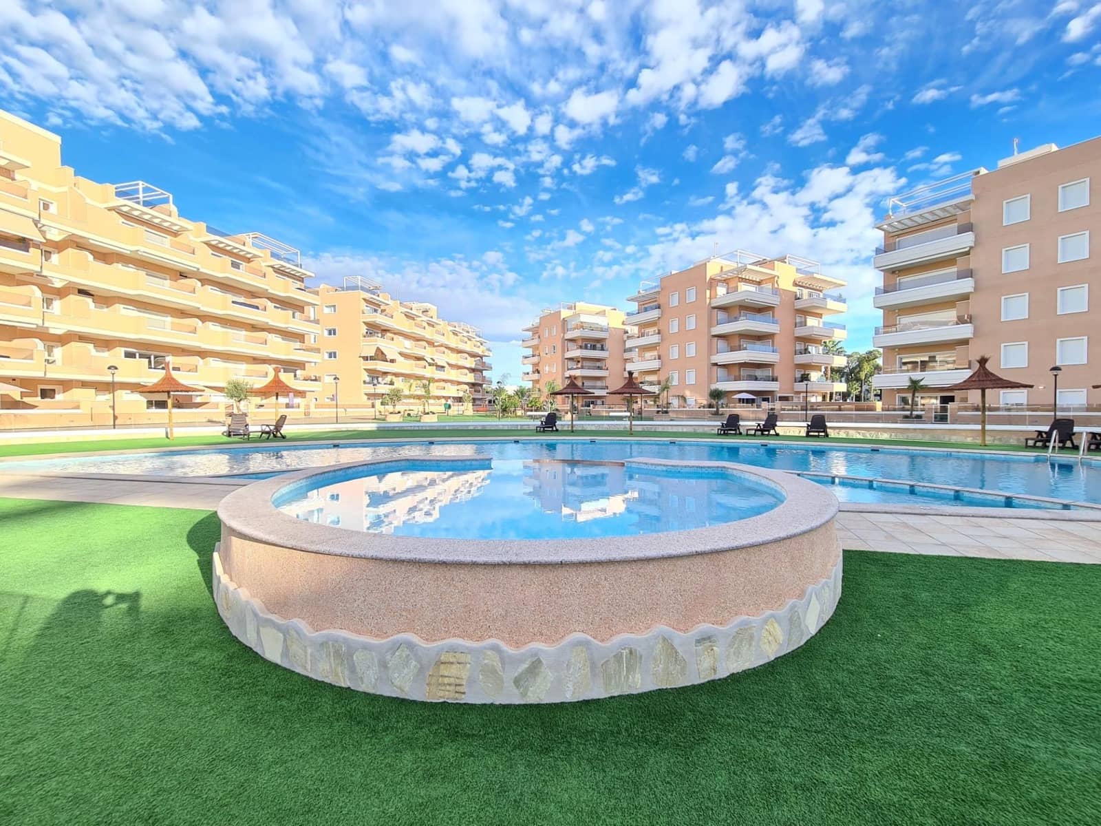 3 soveværelse Lejlighed til salg i El Raso med garage - € 269.900 (Ref: 9437872)