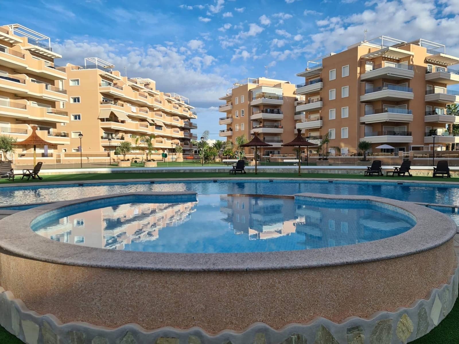 3 soveværelse Lejlighed til salg i El Raso med garage - € 269.900 (Ref: 9437872)