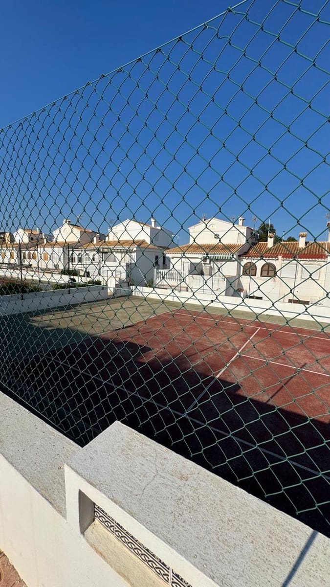 3 soveværelse Bungalow til salg i La Mata - € 249.999 (Ref: 9437873)
