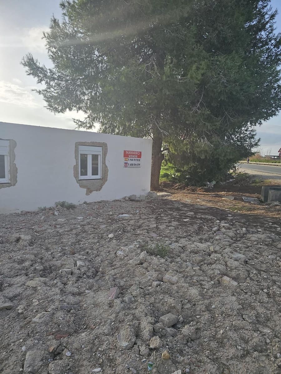 Terreno para Construção para venda em Dolores - 53 900 € (Ref: 9437877)