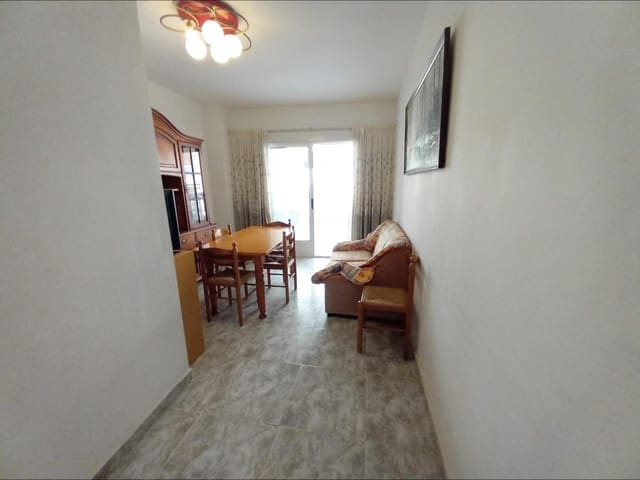 3 soveværelse Lejlighed til salg i Guardamar del Segura - € 230.000 (Ref: 9437880)