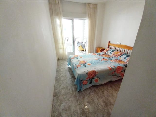 3 soveværelse Lejlighed til salg i Guardamar del Segura - € 230.000 (Ref: 9437880)