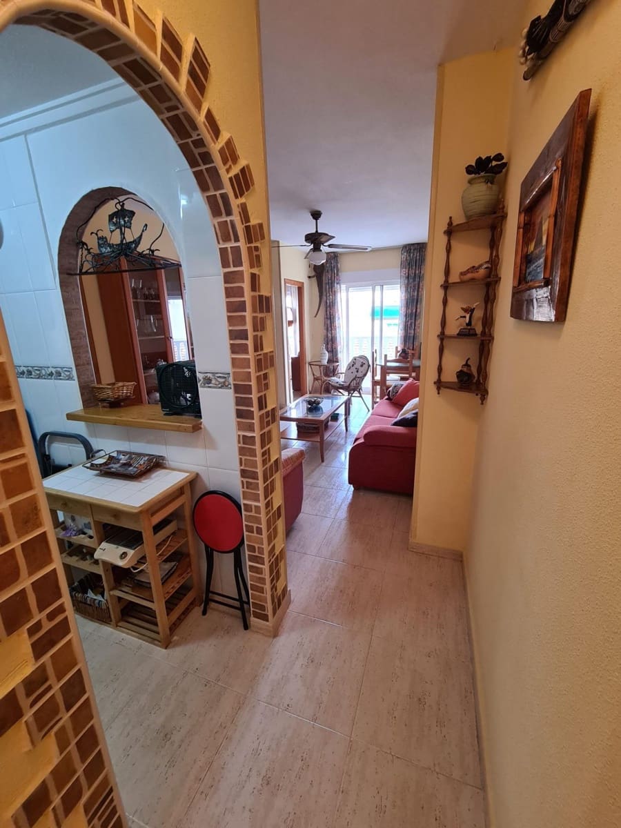 2 bedroom Apartment for sale in Guardamar del Segura - € 137,500 (Ref: 9437881)