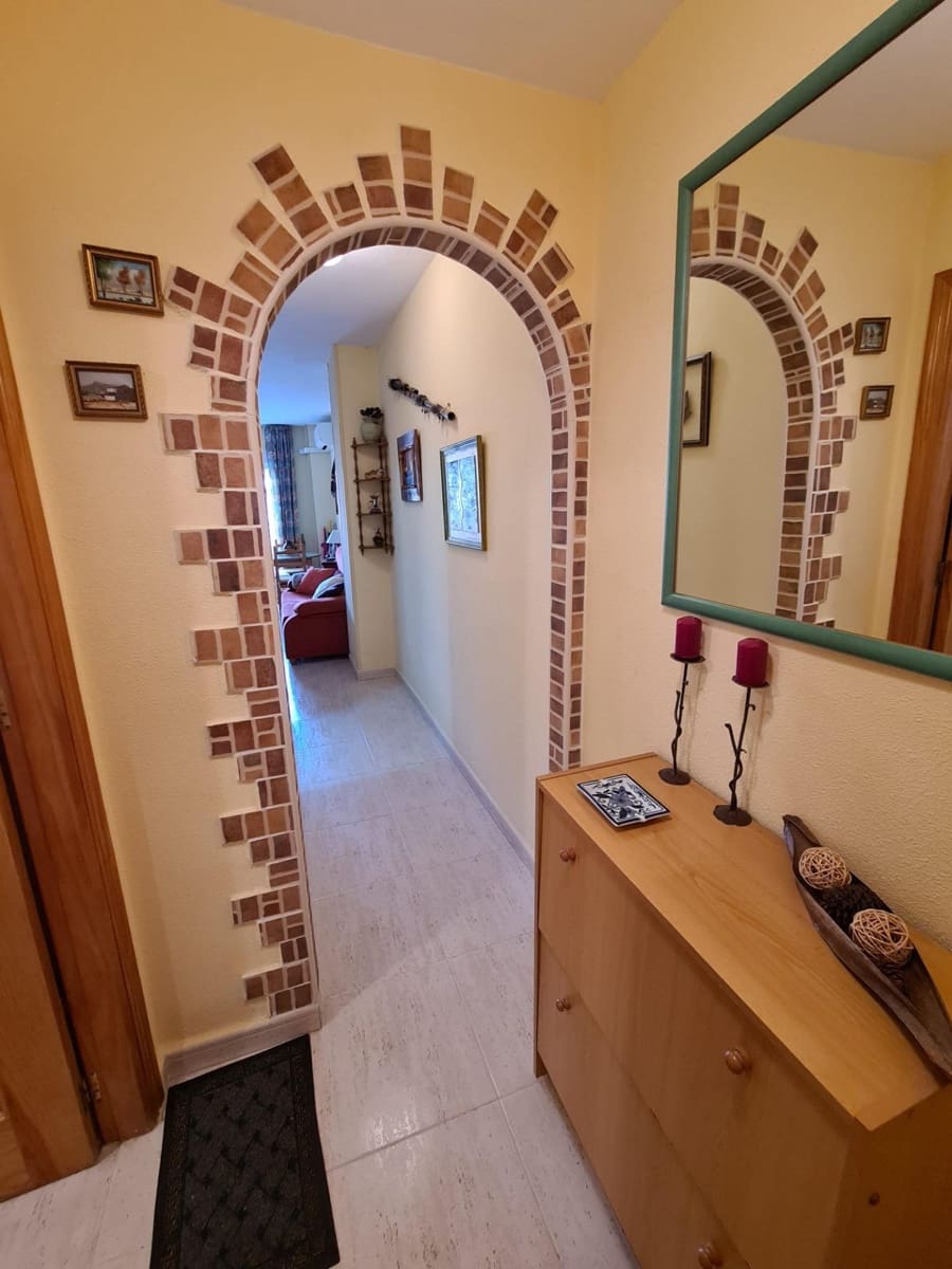 2 bedroom Apartment for sale in Guardamar del Segura - € 137,500 (Ref: 9437881)