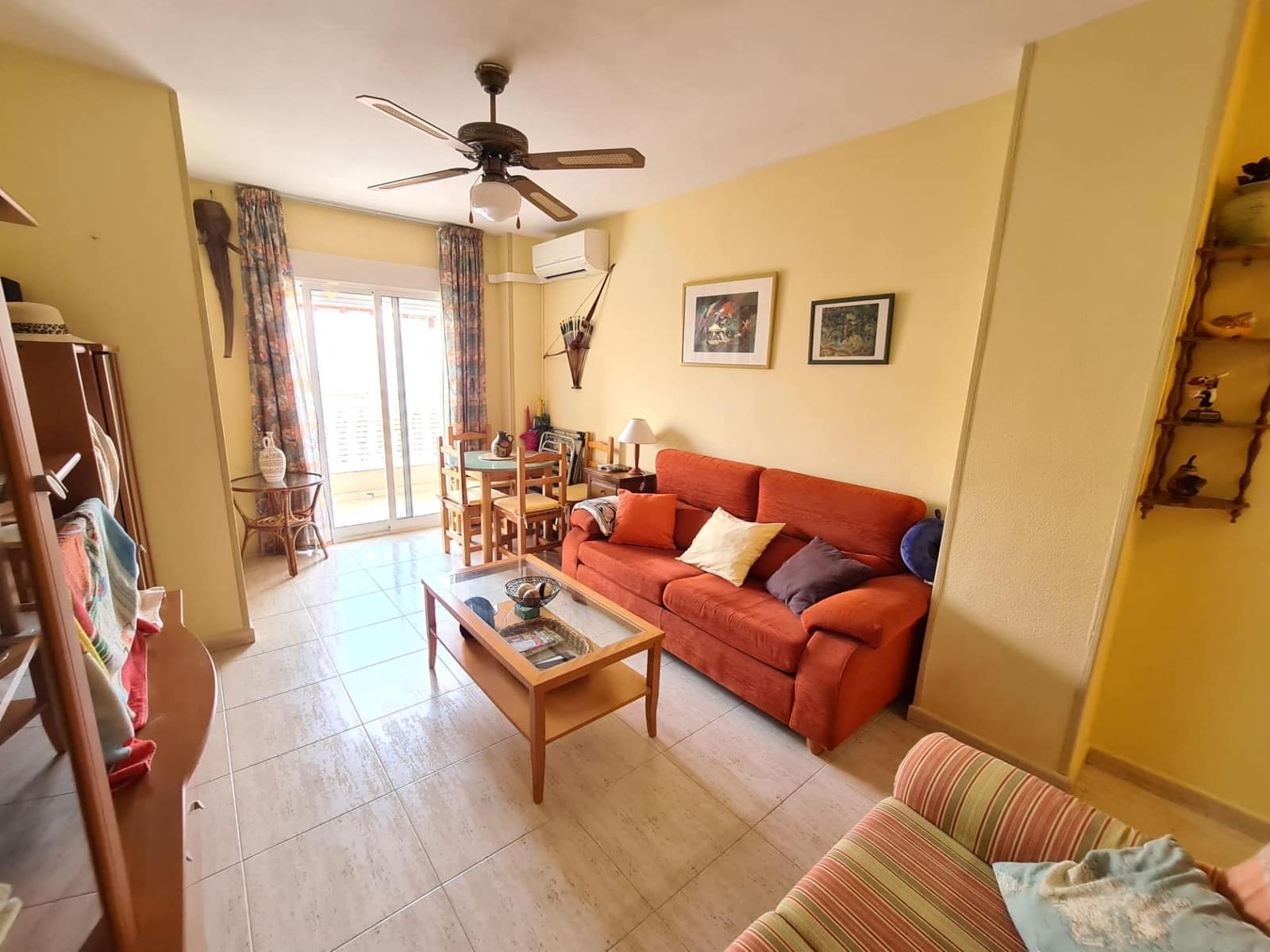 2 bedroom Apartment for sale in Guardamar del Segura - € 137,500 (Ref: 9437881)