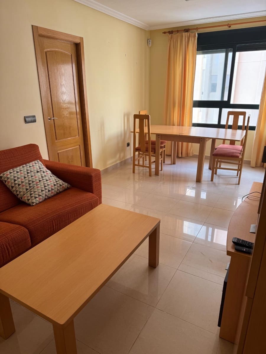 3 bedroom Apartment for sale in Guardamar del Segura - € 272,000 (Ref: 9437886)