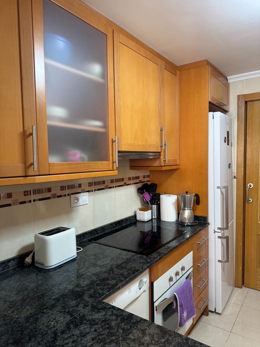 3 bedroom Apartment for sale in Guardamar del Segura - € 272,000 (Ref: 9437886)