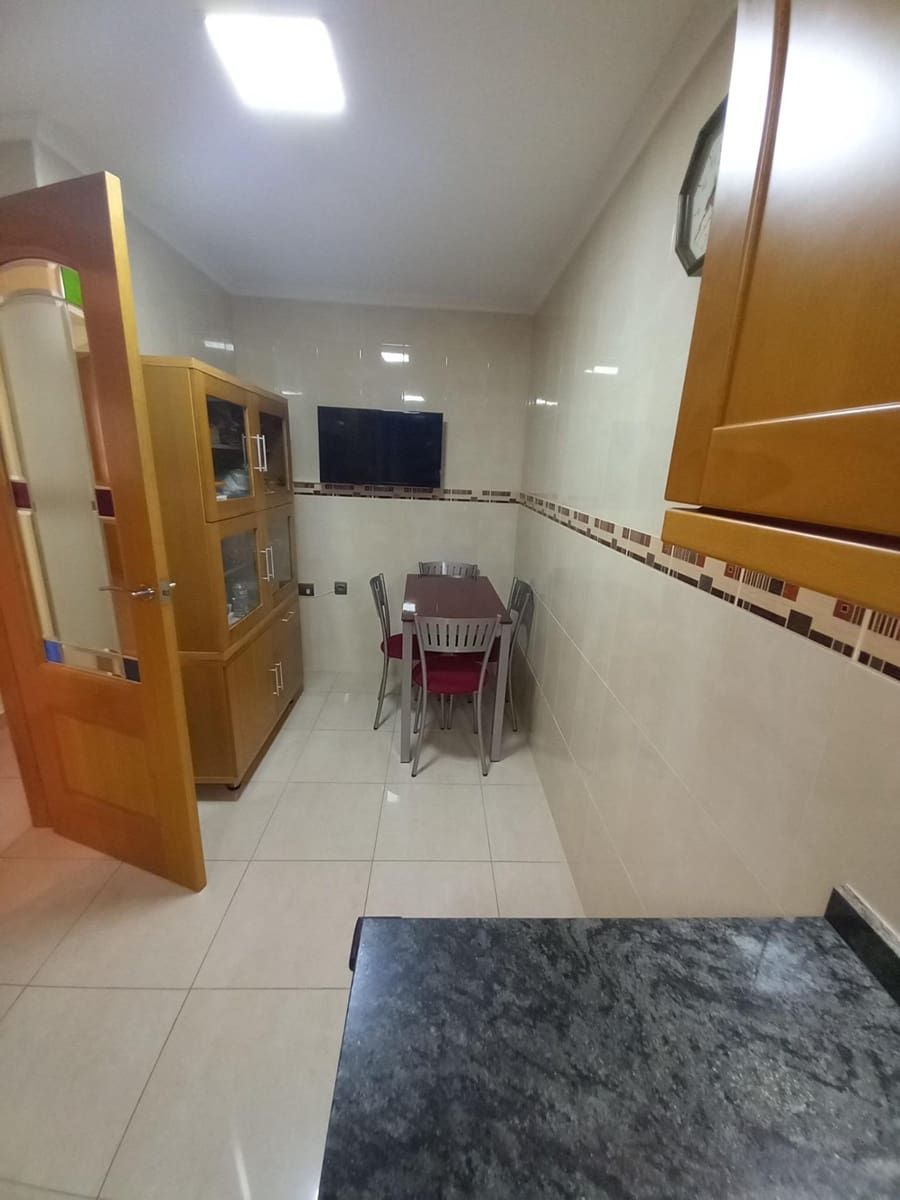 4 bedroom Flat for sale in Guardamar del Segura - € 279,000 (Ref: 9437892)