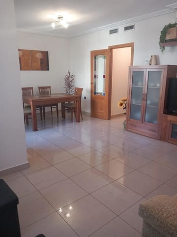 4 bedroom Flat for sale in Guardamar del Segura - € 279,000 (Ref: 9437892)