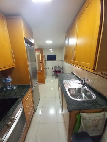 4 bedroom Flat for sale in Guardamar del Segura - € 279,000 (Ref: 9437892)