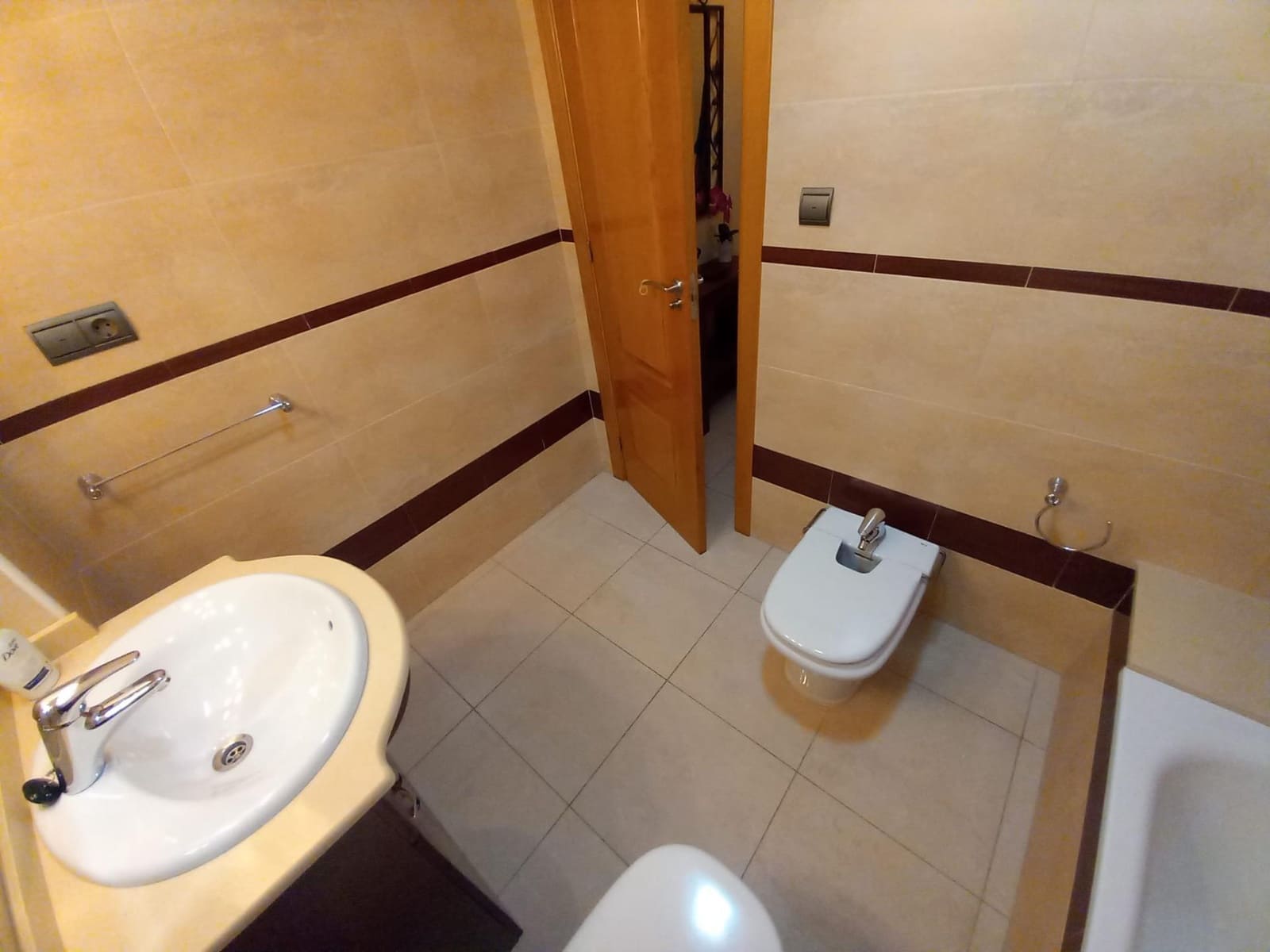 4 bedroom Flat for sale in Guardamar del Segura - € 279,000 (Ref: 9437892)