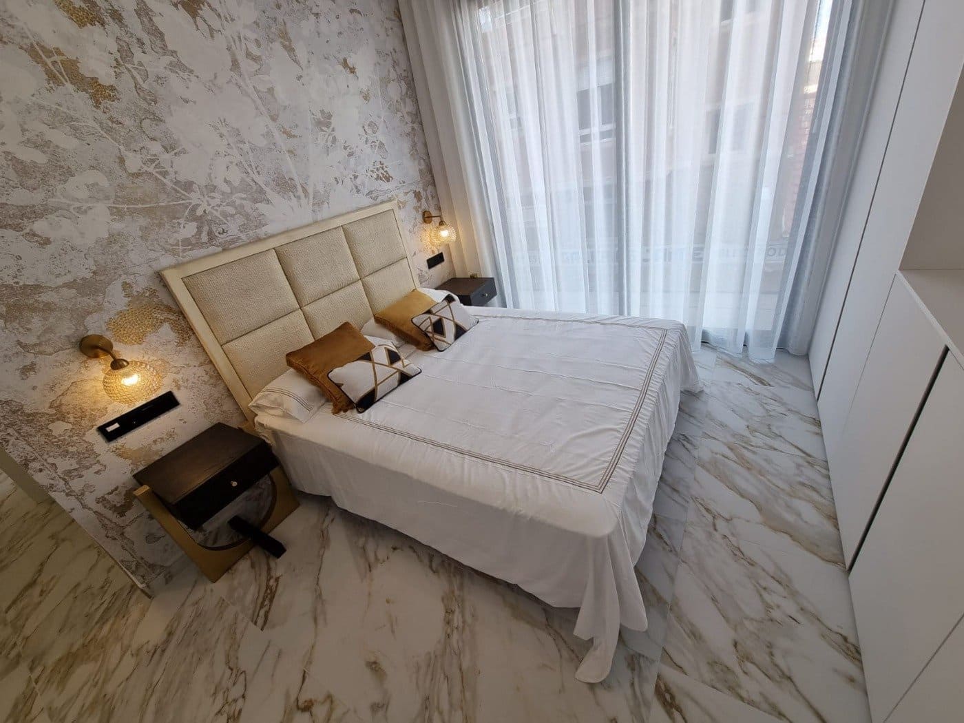 3 bedroom Flat for sale in Guardamar del Segura with garage - € 346,500 (Ref: 9437893)